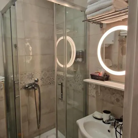 Iva * زلاتيبور